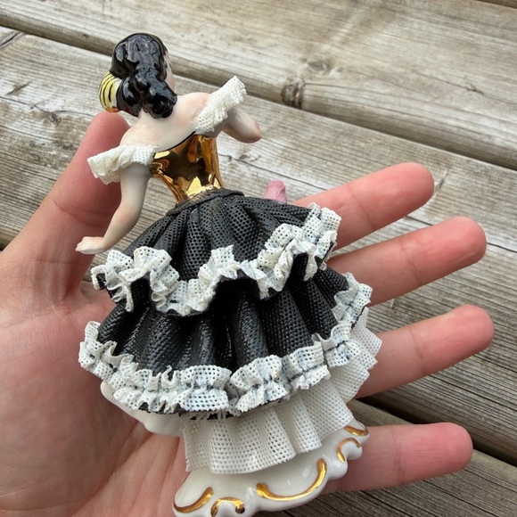 Dresden porcelain lace Spanish/carmen dancer vintage - Picture 5 of 14